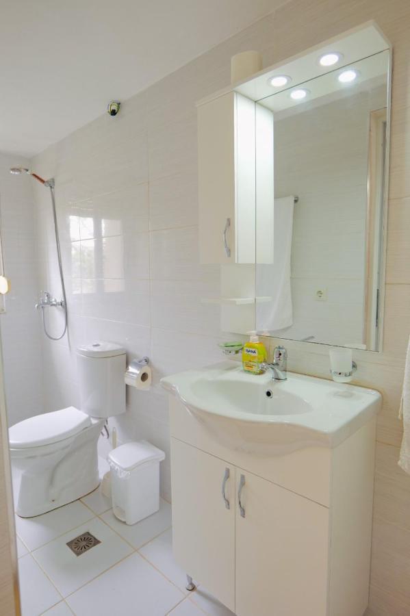 شقة Seferi'S Apartament ساراندا المظهر الخارجي الصورة